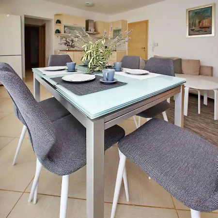 Apartment Tranquil In With Garden Bibinje